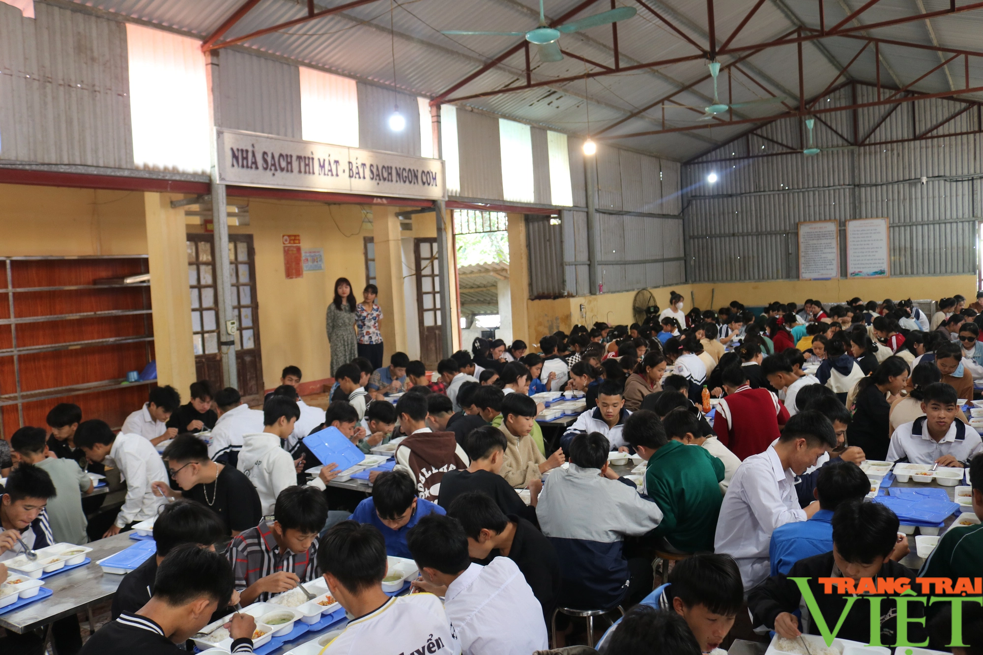 Quan tâm chăm lo học sinh bán trú ở vùng cao biên giới Lào Cai - Ảnh 2.