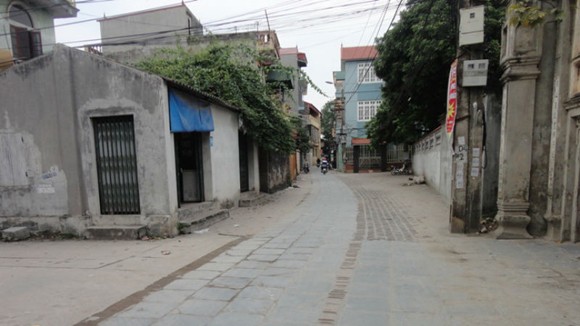 Một làng cổ ở Bắc Ninh có con đường đá xanh hiếm thấy hàng trăm năm &quot;trơ gan cùng tuế nguyệt&quot; - Ảnh 2.