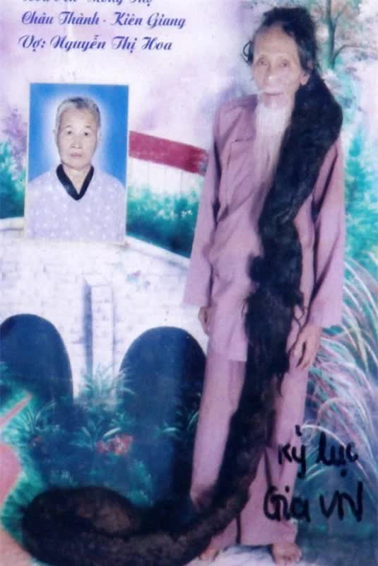 3 người đàn ông sở hữu mái tóc dài nhất Việt Nam: Vì sao không cắt bỏ? - Ảnh 2.