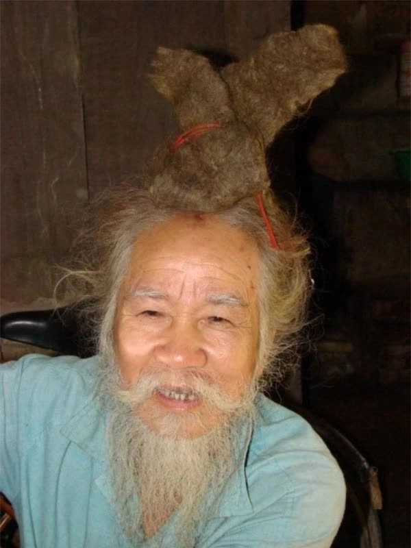 3 người đàn ông sở hữu mái tóc dài nhất Việt Nam: Vì sao không cắt bỏ? - Ảnh 3.