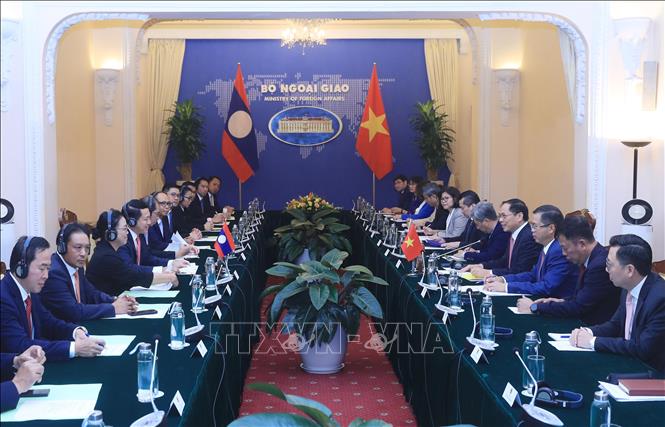 Hợp tác kinh tế Việt Nam - Lào chuyển biến tích cực, thực chất hơn - Ảnh 2.