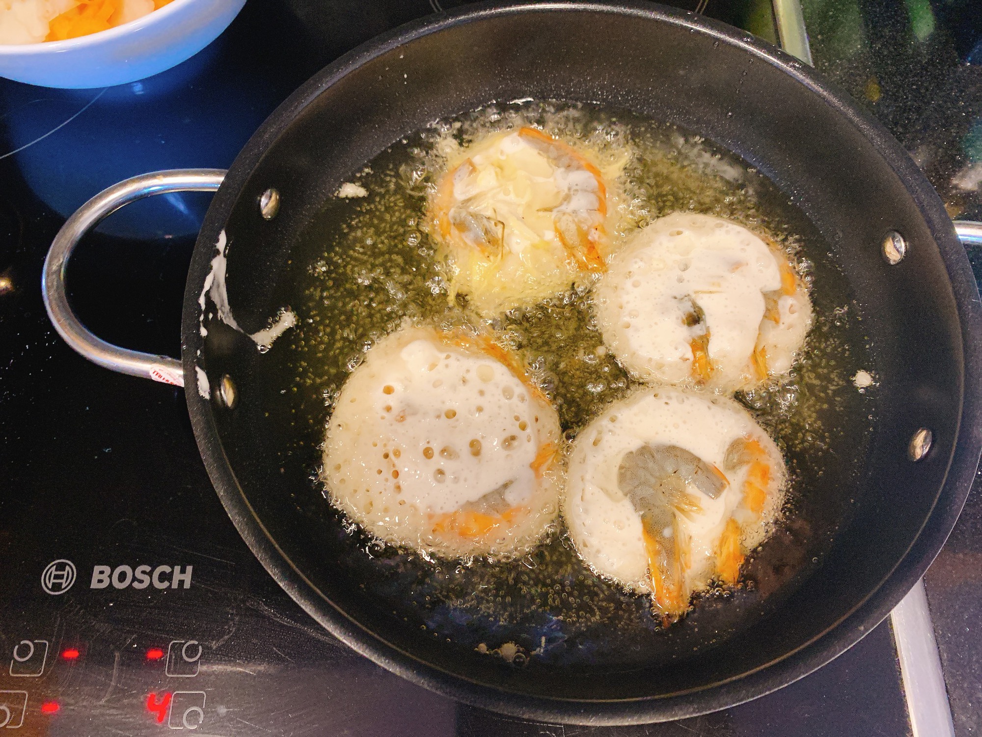 Loại thủy hải sản giàu protein, không chỉ luộc hấp rim mà dùng làm bánh cực ngon - Ảnh 3.