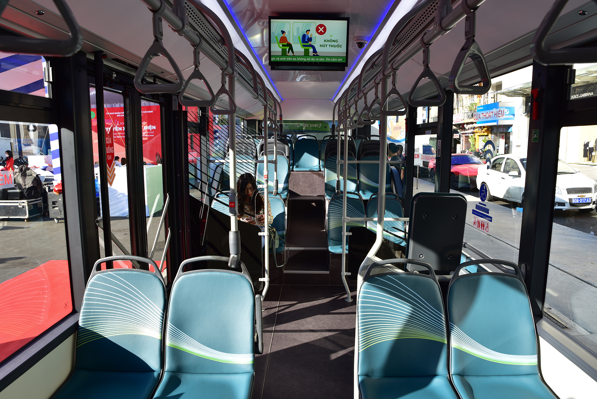 Trợ giá thấp hơn xe buýt thường, xe buýt điện đầu tiên ở TP.HCM nguy cơ dừng hoạt động - Ảnh 3.
