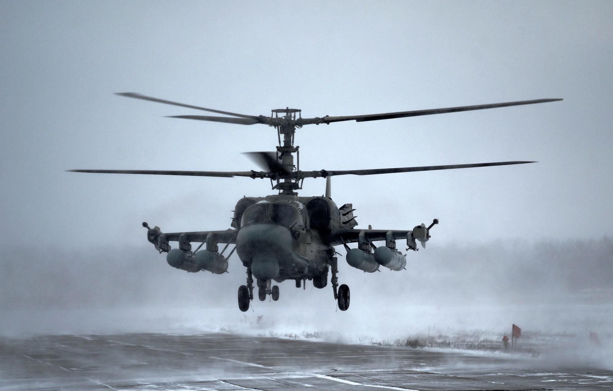 ATACMS mới của Ukraine làm rung chuyển phi đội trực thăng tấn công của Nga - Ảnh 1.