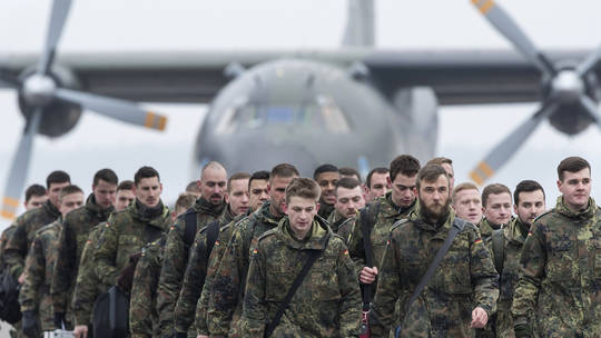 NATO muốn binh lính và khí tài di chuyển tự do khắp Châu Âu, Nga đáp trả rắn - Ảnh 1.