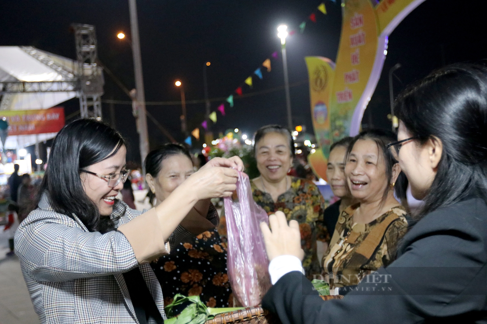 Khai mạc Lễ hội cam và các sản phẩm nông nghiệp Hà Tĩnh lần thứ 6 - Ảnh 5.