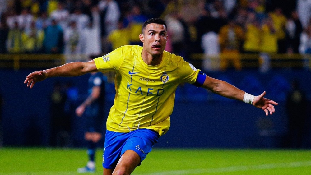 Ronaldo lập cú đúp, Al Nassr tiến sát ngôi đầu bảng giải VĐQG Saudi Arabia - Ảnh 2.
