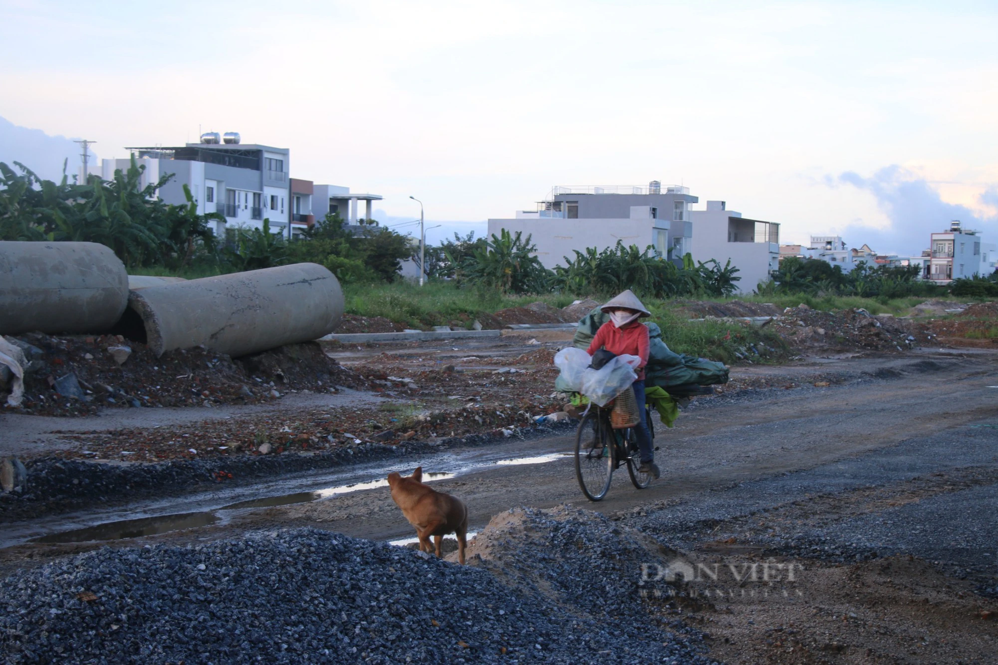 Đà Nẵng: Người dân sống khổ nơi dự án gần 700 tỷ đồng đi qua  - Ảnh 6.