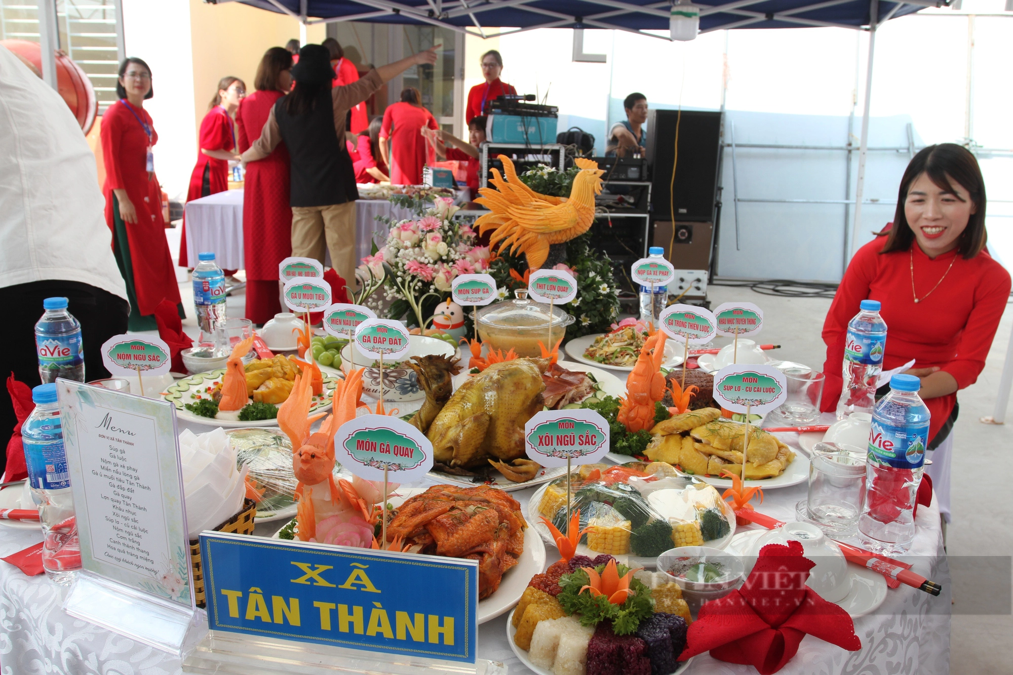 Thái Nguyên: Mãn nhãn với hàng trăm món ẩm thực độc đáo chế biến từ gà đồi Phú Bình - Ảnh 1.