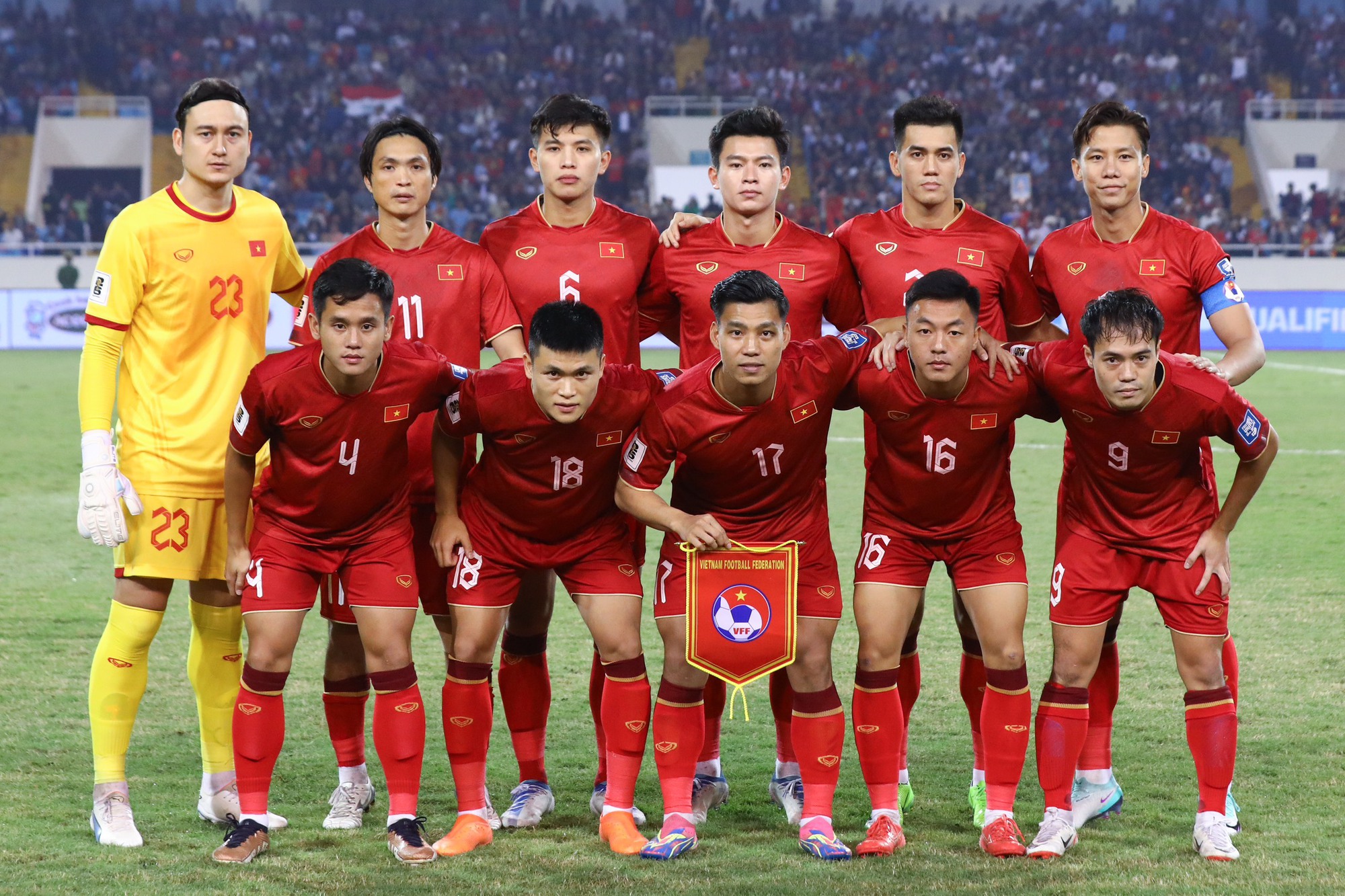 ĐT Việt Nam mất hơn nửa đội hình khi đấu ĐT Indonesia? - Ảnh 1.