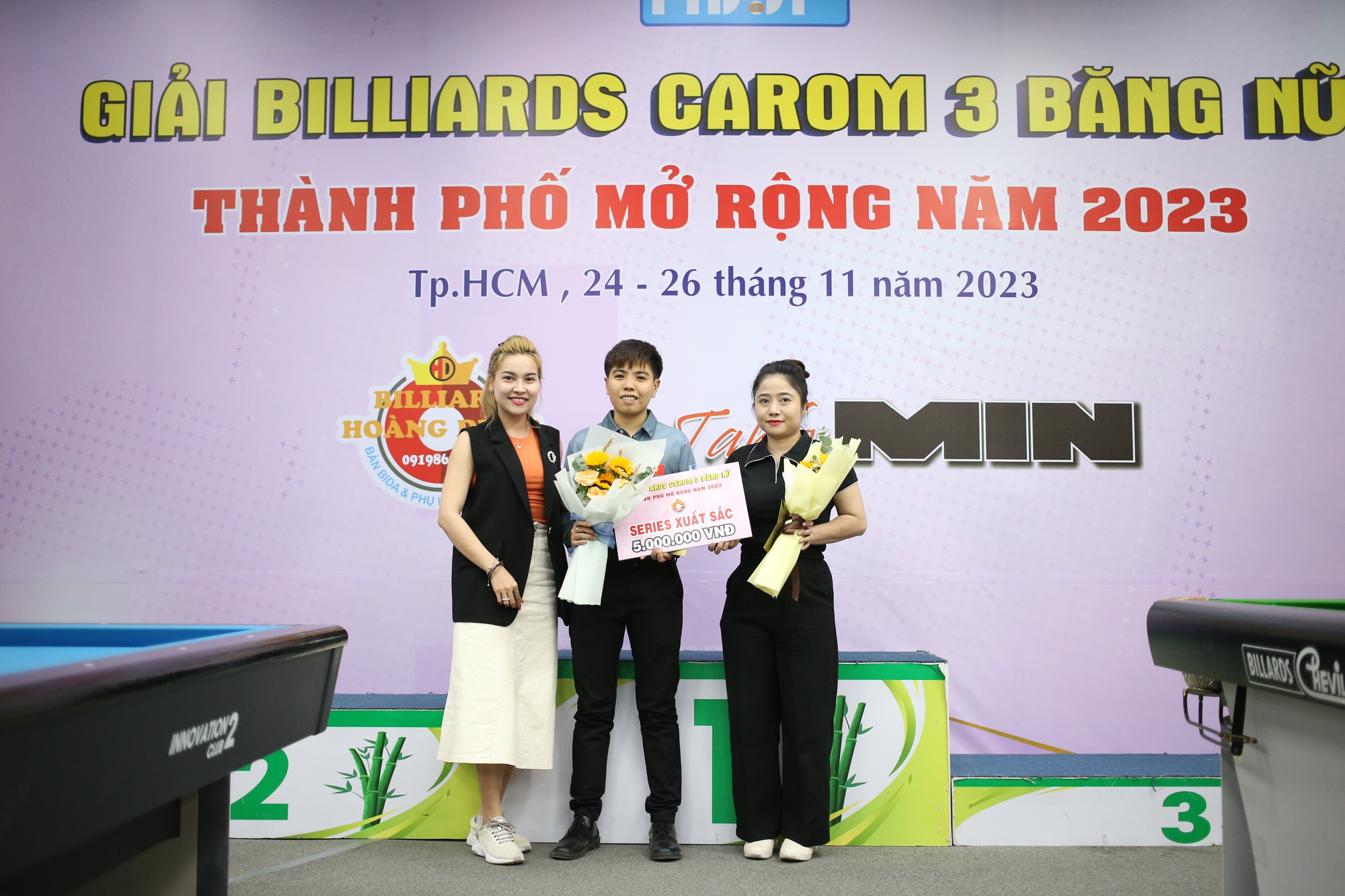 Cơ thủ Bích Trâm lên ngôi tại Giải billiards carom 3 băng nữ TP.HCM - Ảnh 2.