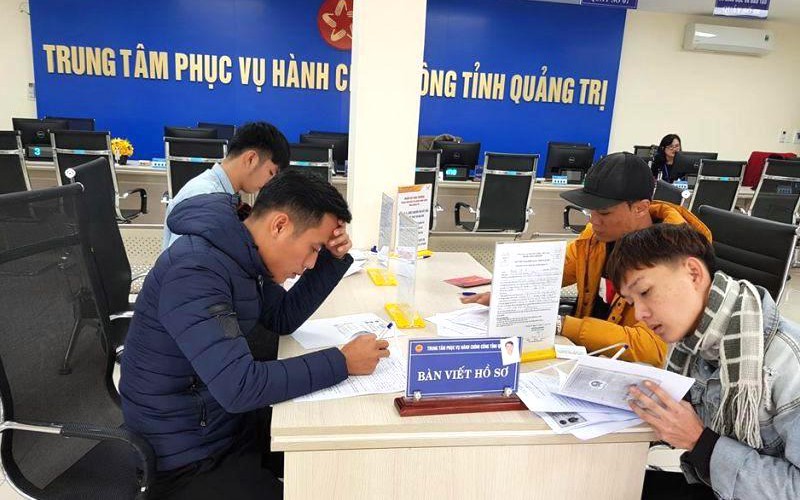 Hướng dẫn chi tiết cách viết phiếu đánh giá xếp loại chất lượng cán bộ năm 2023