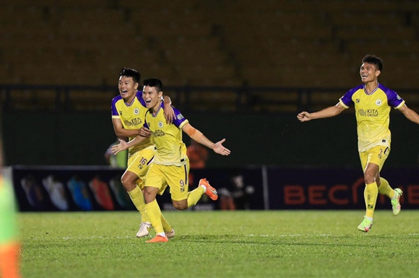 Đối thủ gặp họa, Hà Nội FC rộng cửa đi tiếp ở AFC Champions League? - Ảnh 1.