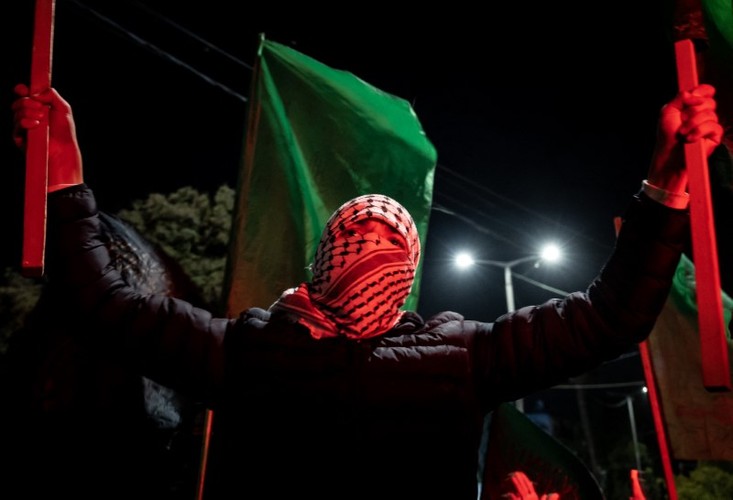 Trao đổi tù nhân giữa Hamas và Israel: Cuộc hội ngộ xúc động ở Palestine - Ảnh 10.