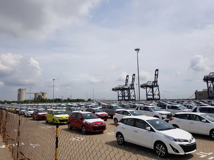 Ôtô nhập khẩu qua cảng ở TP HCM tăng hơn 51% - Ảnh 1.