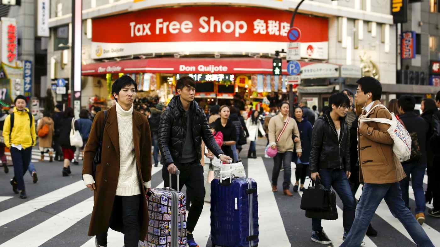 Mua hàng miễn thuế tại Nhật Bản không còn dễ dàng - Ảnh 1.