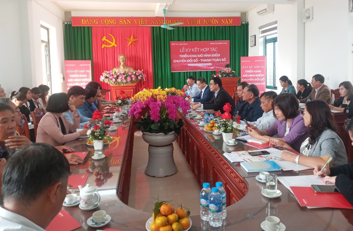 Chuyển đổi số trong xây dựng nông thôn mới ở Nam Định, chính quyền nhàn, dân hưởng lợi - Ảnh 1.