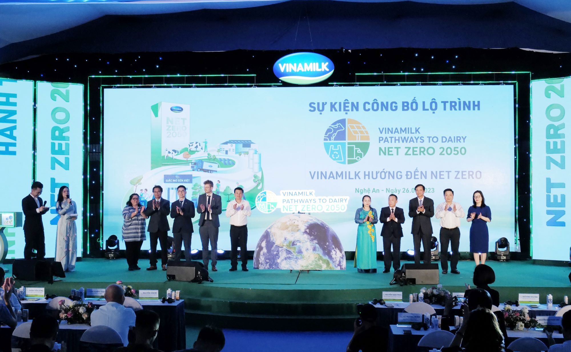 Vinamilk được vinh danh “Doanh nghiệp đạt chuẩn văn hóa kinh doanh Việt Nam” - Ảnh 8.