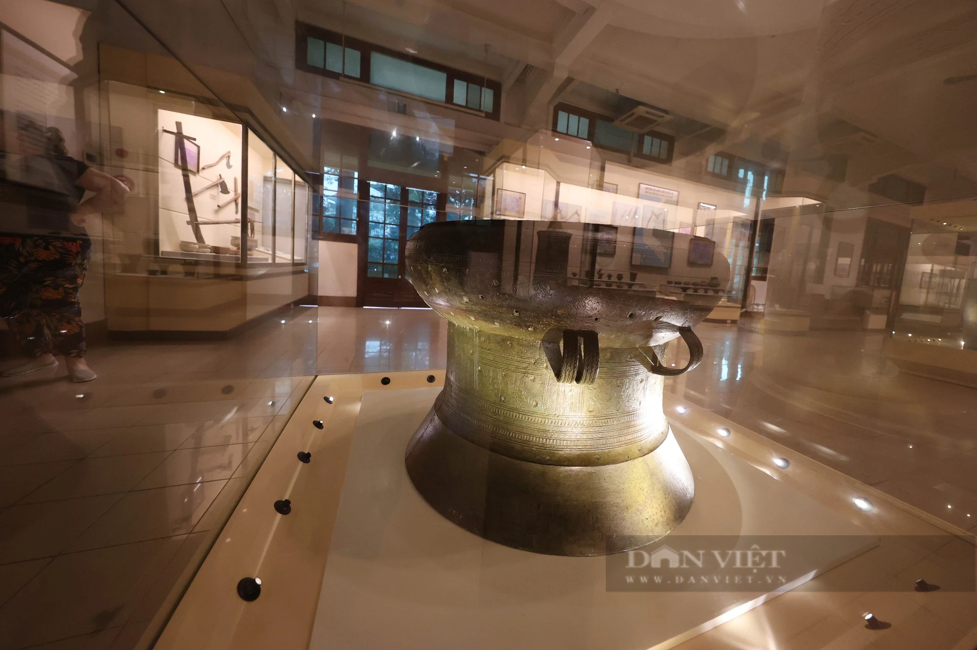 Chiêm ngưỡng chiếc trống đồng Sao Vàng - trống đồng Đông Sơn lớn nhất lịch sử tại Hà Nội - Ảnh 20.