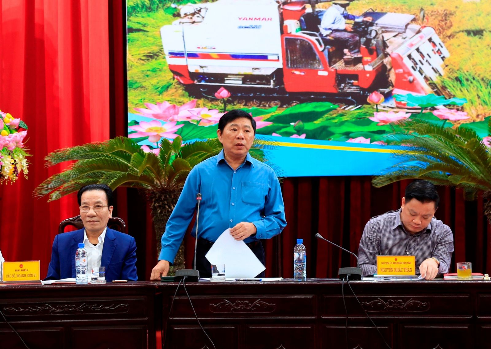 Chủ tịch Thái Bình: Không để đối thoại với nông dân xong rồi lại đâu vào đó - Ảnh 4.