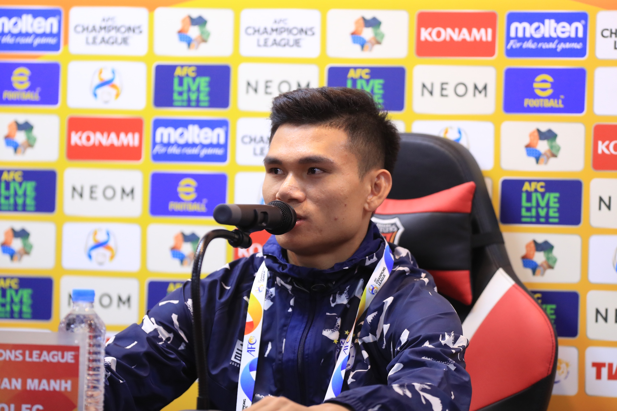 Phạm Xuân Mạnh (CLB Hà Nội) tuyên bố mạnh mẽ trước trận quyết đấu Pohang Steelers - Ảnh 2.
