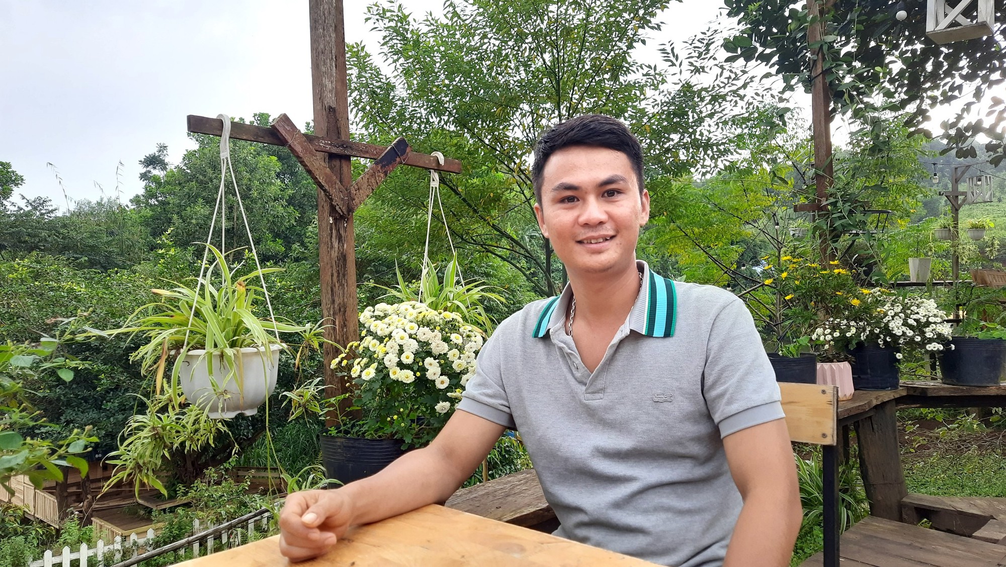 Chàng thanh niên Quảng Trị có thu nhập cao nhờ làm mô hình du lịch nông nghiệp - Ảnh 1.