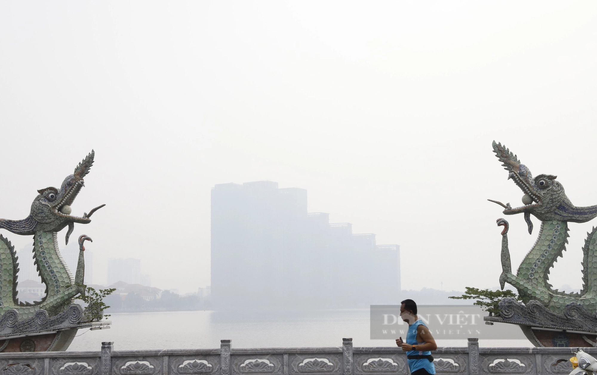 Điểm danh những nơi ô nhiễm không khí nhất Hà Nội  - Ảnh 2.
