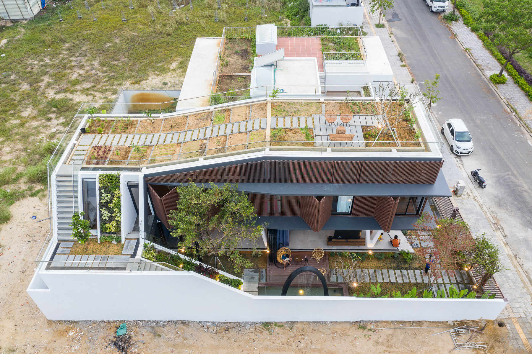 Ngôi nhà có thiết kế thân thiện với môi trường - Ảnh 1.