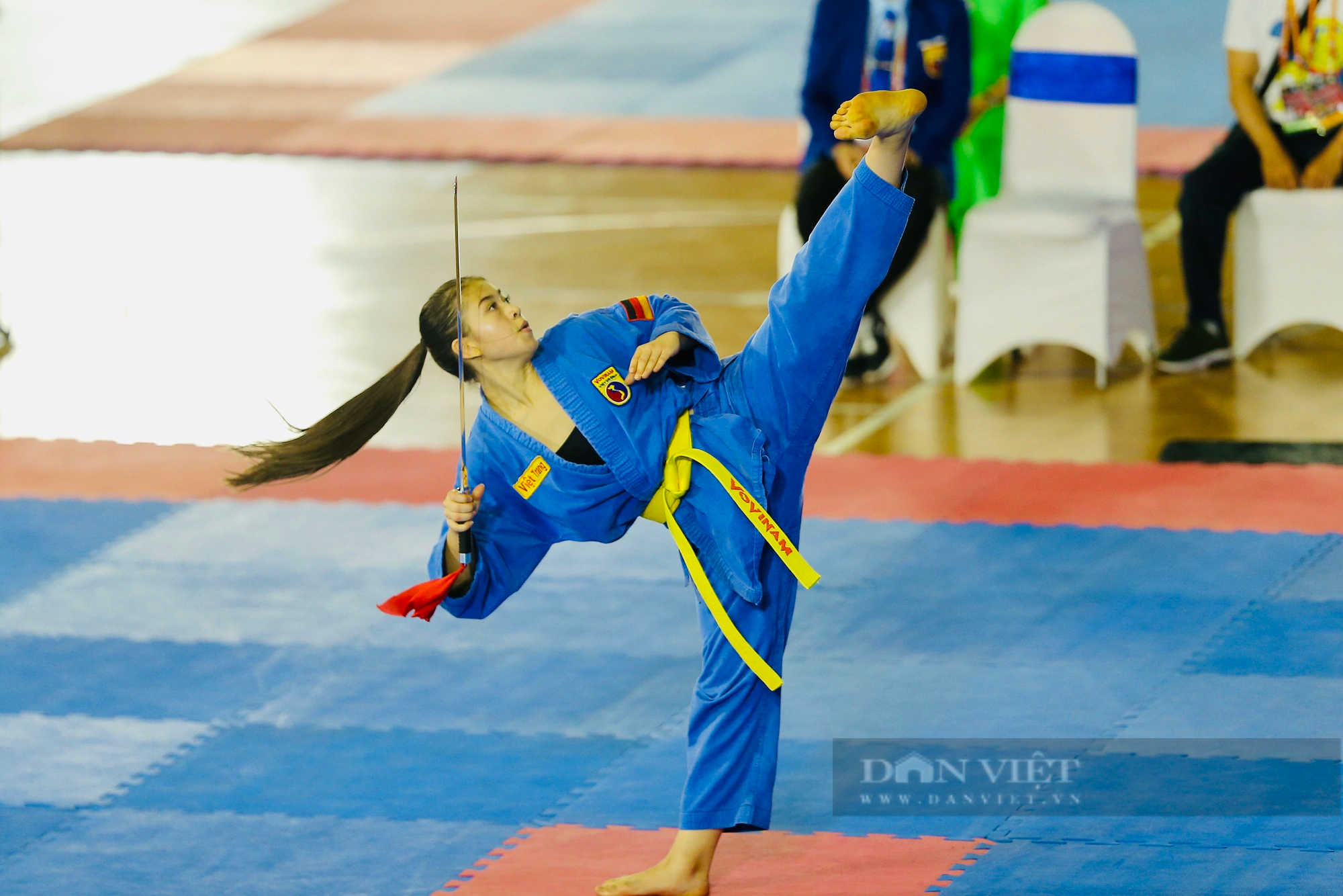 Lên ngôi vô địch Vovinam thế giới, hotgirl Đức đốn tim khán giả với nhan sắc cực phẩm - Ảnh 5.