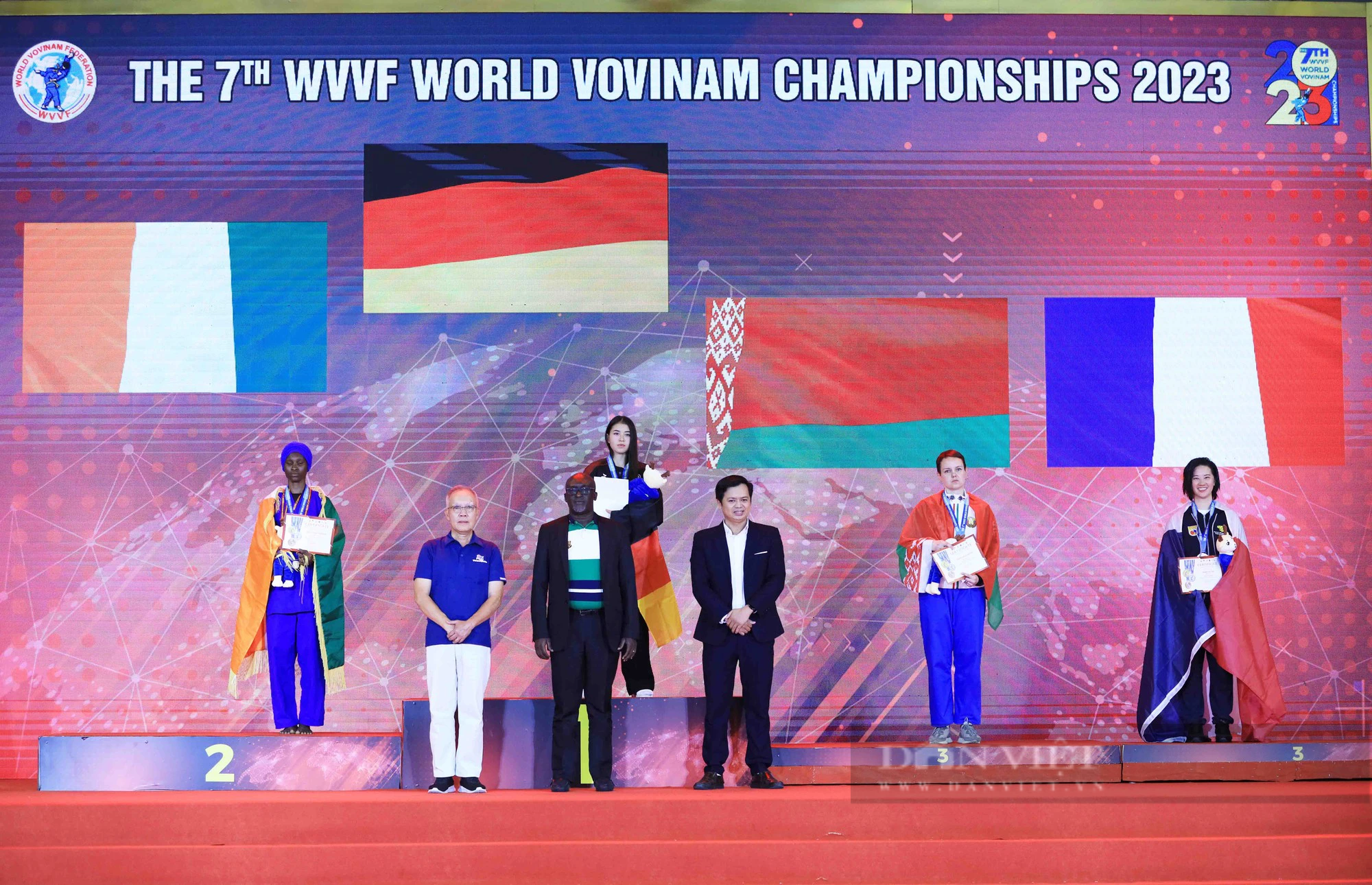 Lên ngôi vô địch Vovinam thế giới, hotgirl Đức đốn tim khán giả với nhan sắc cực phẩm - Ảnh 9.