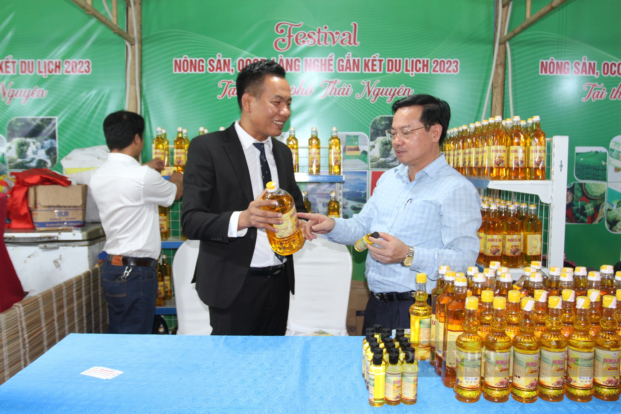 Festival Nông sản, OCOP, làng nghề gắn kết du lịch - Thái Nguyên 2023: Quy tụ đặc sản vùng miền - Ảnh 3.