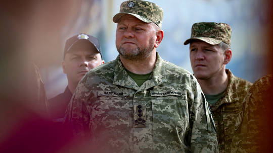 Tướng hàng đầu của Ukraine bị trừng phạt vì gây 'hoảng loạn' ở phương Tây - Ảnh 1.