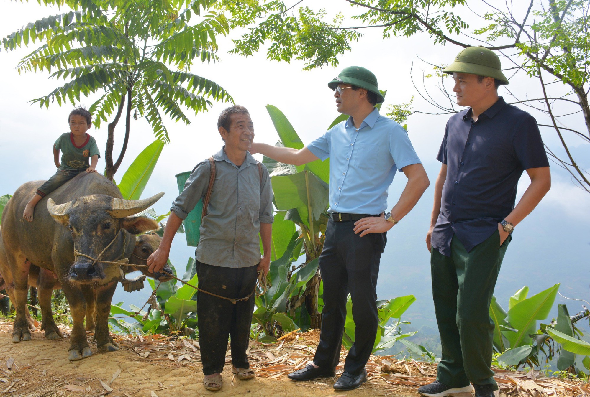 Chủ tịch UBND tỉnh Lào Cai: Quyết tâm giải ngân hoàn thành kế hoạch nguồn vốn đầu tư phát triển năm 2023 - Ảnh 8.