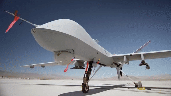 UAV sát thủ MQ-9 của Mỹ quần thảo trên Dải Gaza để làm gì? - Ảnh 24.