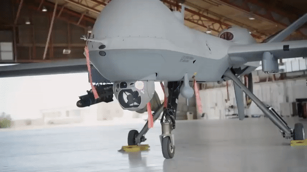 UAV sát thủ MQ-9 của Mỹ quần thảo trên Dải Gaza để làm gì? - Ảnh 25.