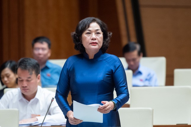 Thống đốc Nguyễn Thị Hồng trả lời gói tín dụng 120.000 tỷ đồng vì sao mới giải ngân được hơn 100 tỷ - Ảnh 1.