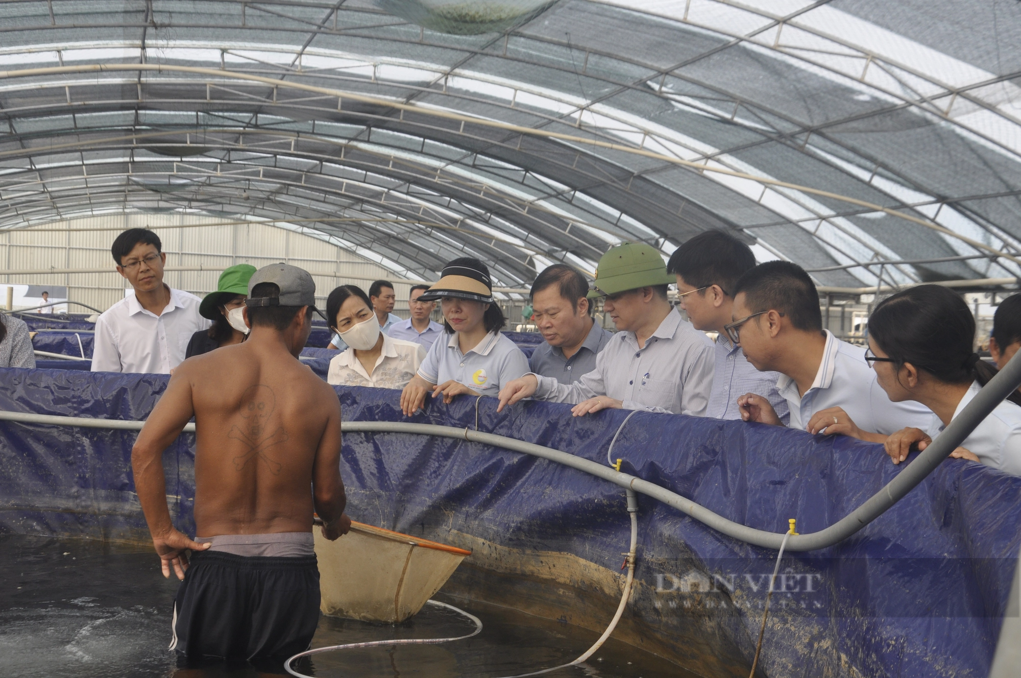 Trung ương Hội Nông dân Việt Nam làm việc với Hội Nông dân cấp cơ sở tại Quảng Ninh - Ảnh 2.