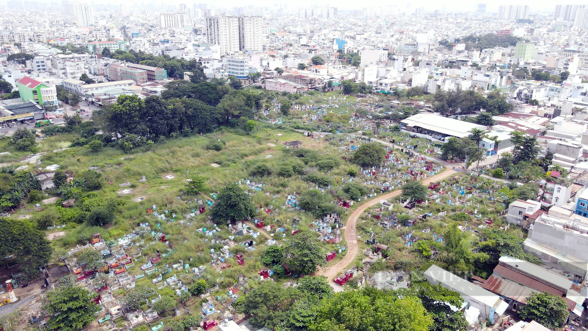 Hơn 13 năm tiến hành di dời mộ, nghĩa trang lớn nhất TP.HCM giờ ra sao? - Ảnh 11.