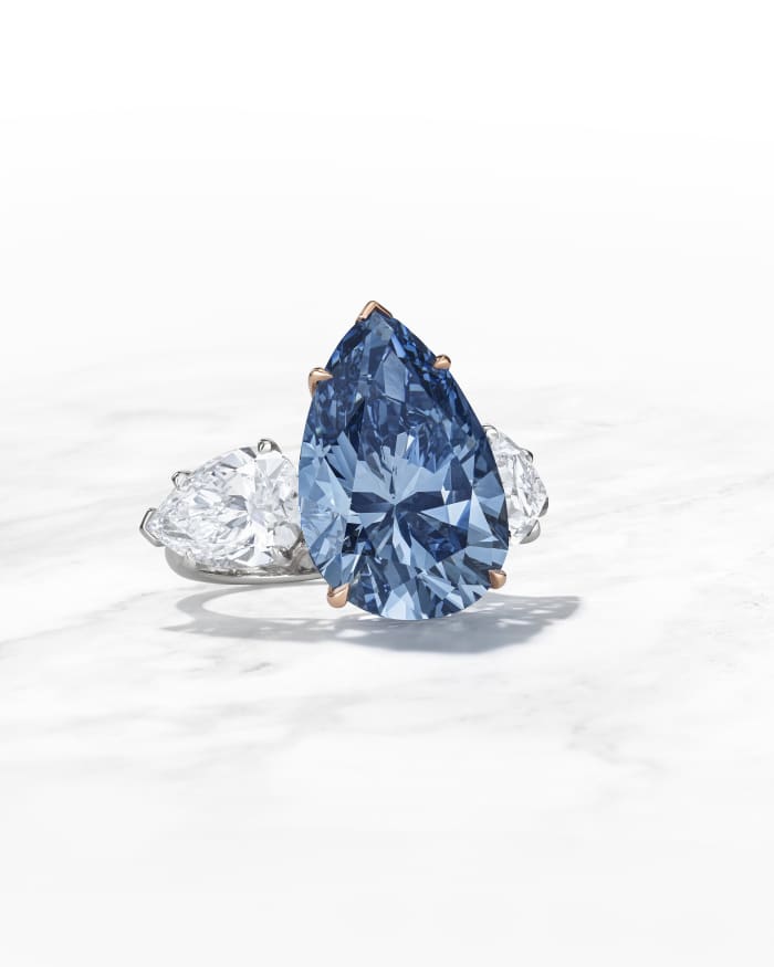 Viên kim cương quý hiếm nhất trong lịch sử được bán đấu giá - Ảnh 1.