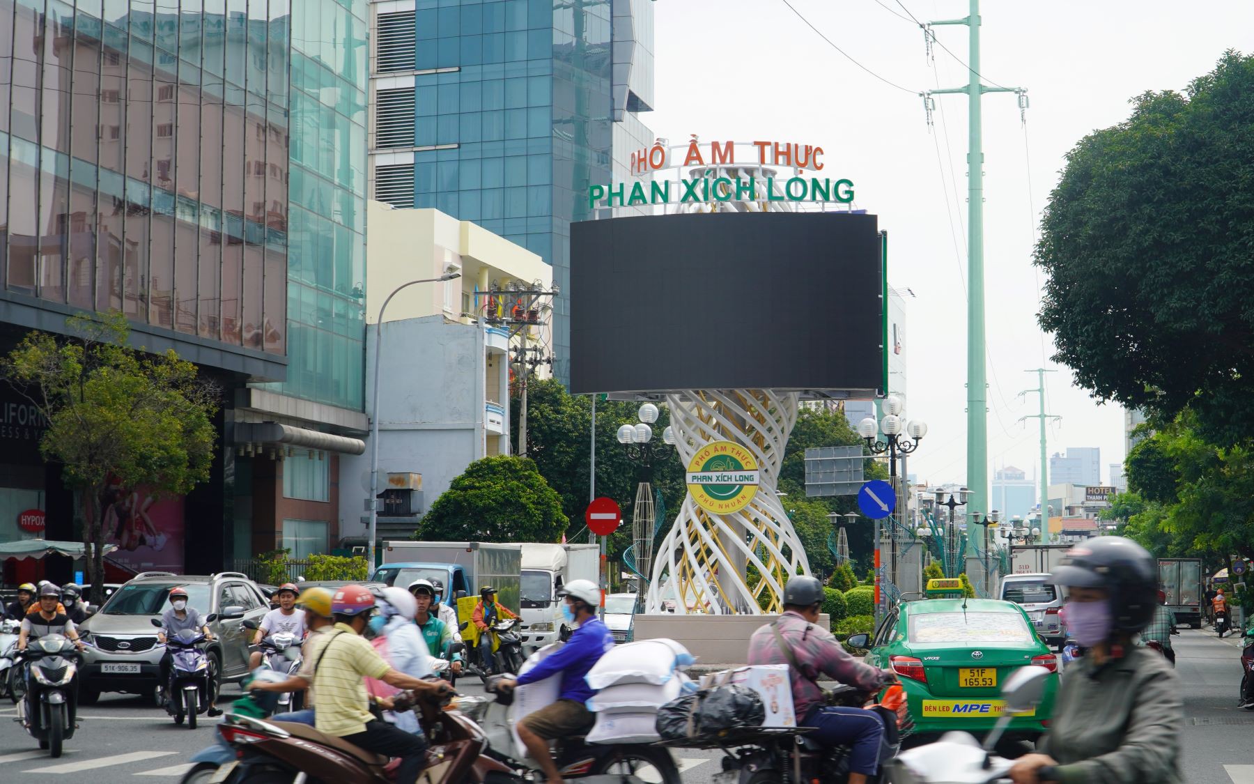 Con đường ẩm thực hoành tráng nhất Sài Gòn sắp khai trương