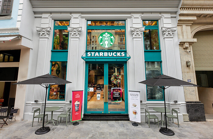 Starbucks âm thầm mở một loạt cửa hàng mới, đấu với Highlands, The Coffee House... - Ảnh 1.