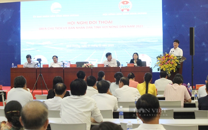 Chương trình Đối thoại giữa Chủ tịch UBND tỉnh với nông dân năm 2023. Ảnh: Nguyễn Vy