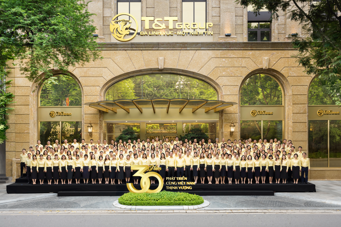 T&T Group đón nhận Huân chương Lao động hạng Nhất lần thứ 3 và kỷ niệm 30 năm thành lập Tập đoàn - Ảnh 5.