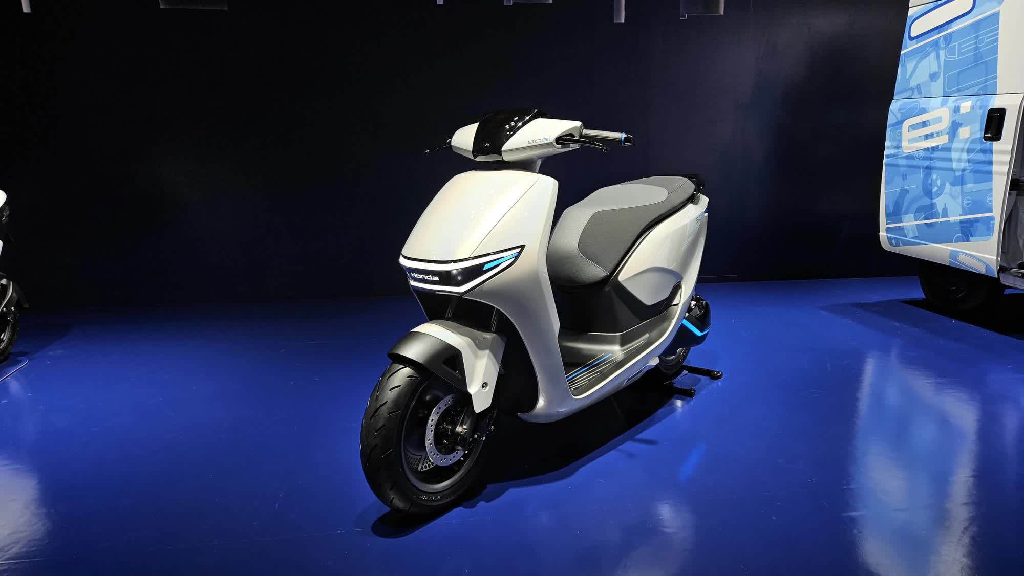 Honda đặt mục tiêu bán 4 triệu xe máy điện vào năm 2030 - Ảnh 2.