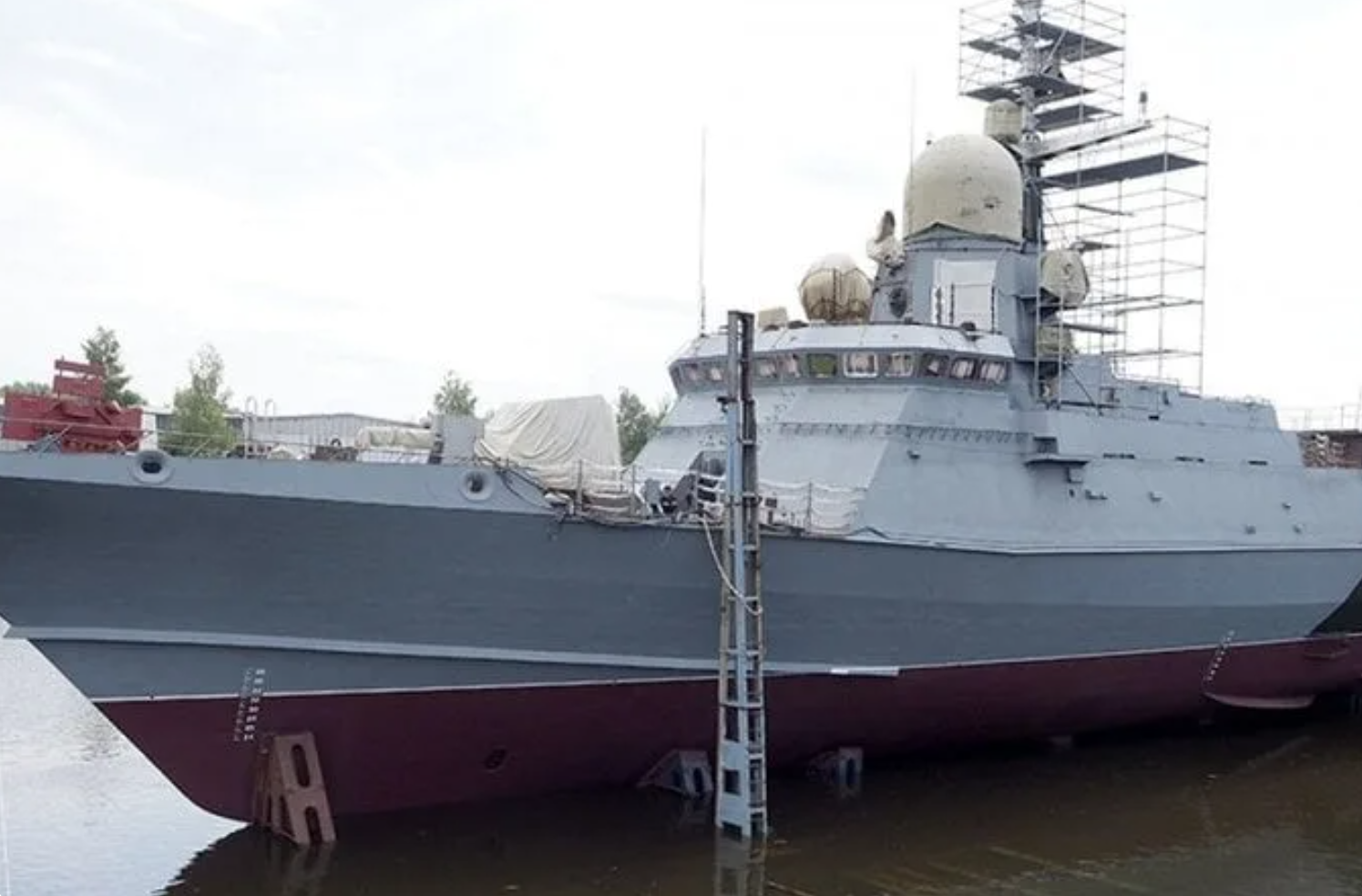 Nga triển khai tàu tên lửa mới tới Biển Đen thay tàu Askold bị Ukraine bắn hỏng - Ảnh 1.