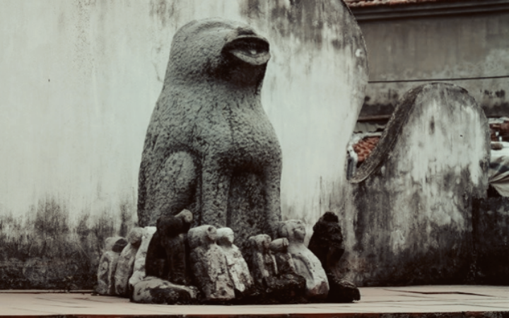 Thạch Linh Thần bảo vệ làng, dân nhiều nơi ở Việt Nam xây bệ cao, nhất tâm thờ phụng