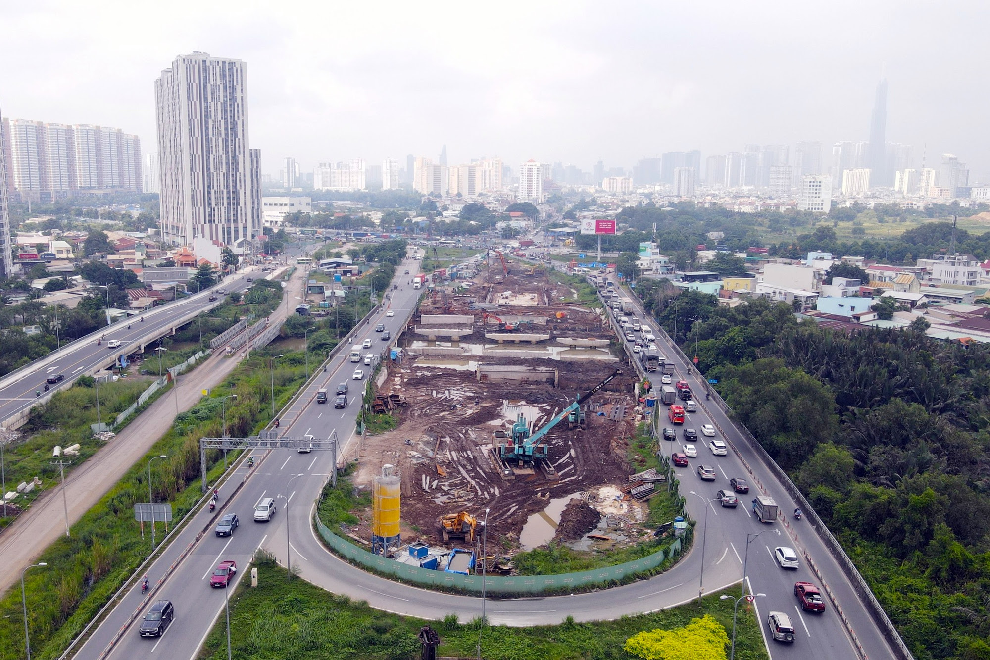 TP.HCM tạo xung lực mới cho phát triển - Ảnh 2.