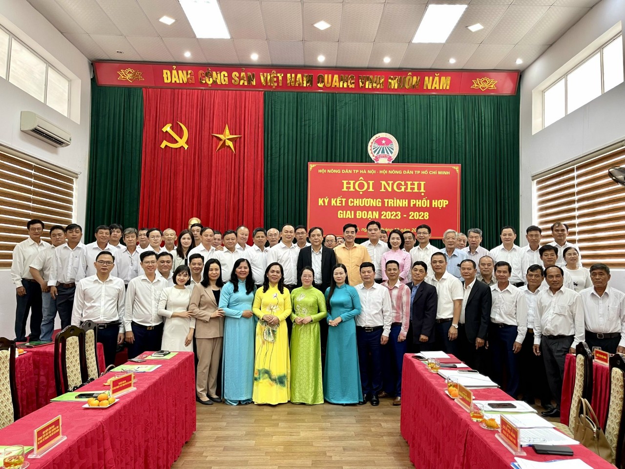 Hội Nông dân TP Hà Nội ký kết hợp tác với Hội Nông dân TP Hồ Chí Minh - Ảnh 4.