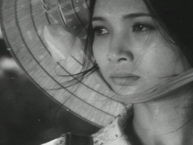 Cuộc đời trắc trở của “mỹ nữ Hà Thành” từng tạo nên cảnh nóng gây chấn động màn ảnh Việt - Ảnh 3.