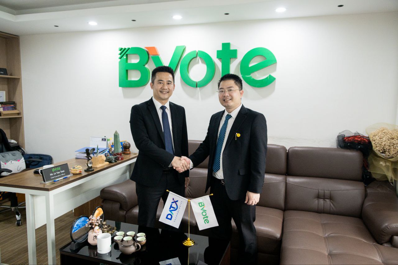Bvote chính thức hợp tác với DATX - Ảnh 2.